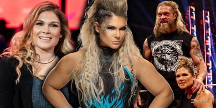 Beth Phoenix – Height, Husband & Wrestling Career