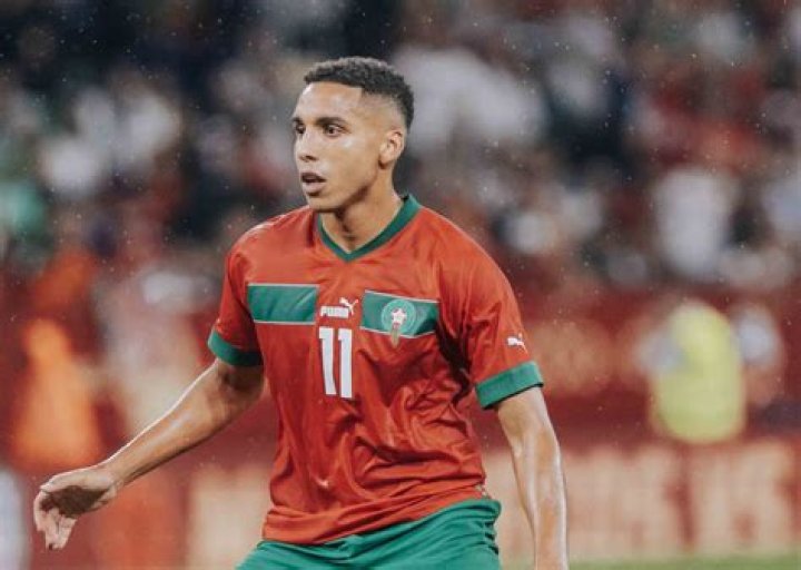 Abdelhamid Sabiri Bio, age, nationality, height, family, career goals, club, salary, net worth