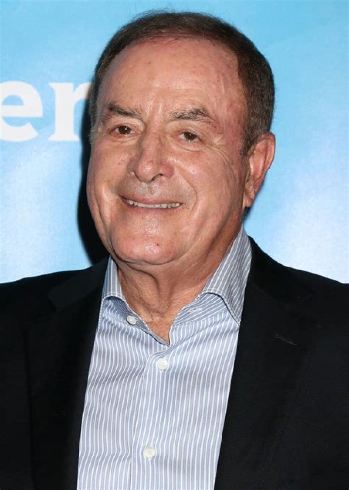 Al Michaels Biography – Facts, Childhood & Life of the TV Sports Caster & Show Host