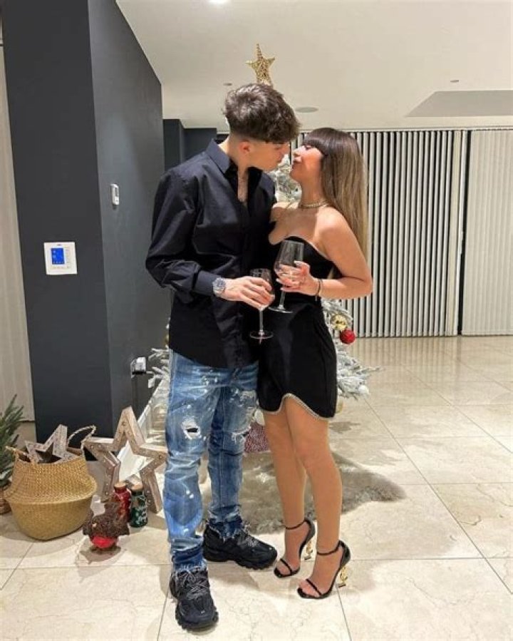 Alejandro Garnacho Girlfriend Does Alejandro Garnacho Have A Girlfriend