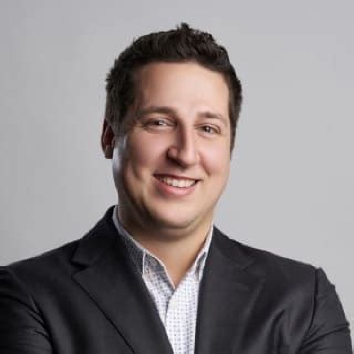 Dr. Alex Burton, MD – Greenfield, WI