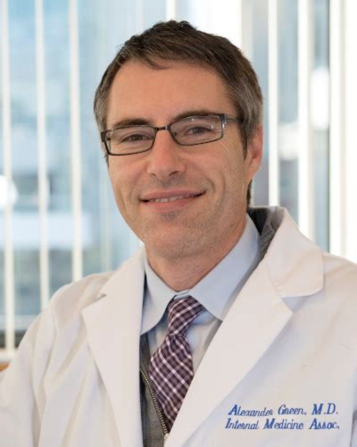 Dr. Alexander Green, MD – Maywood, IL
