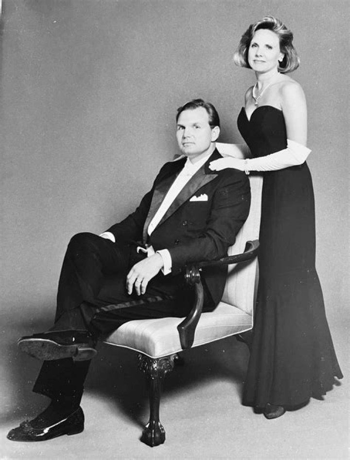 Alexandra Holden parents: Meet Barry Holden, Kristi Holden