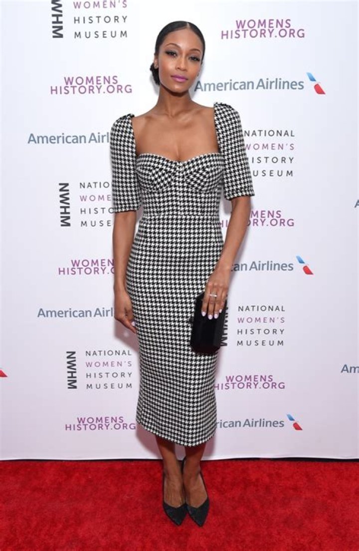 11 Amazing Bodies of Chicago Med Stars  — Celebwell