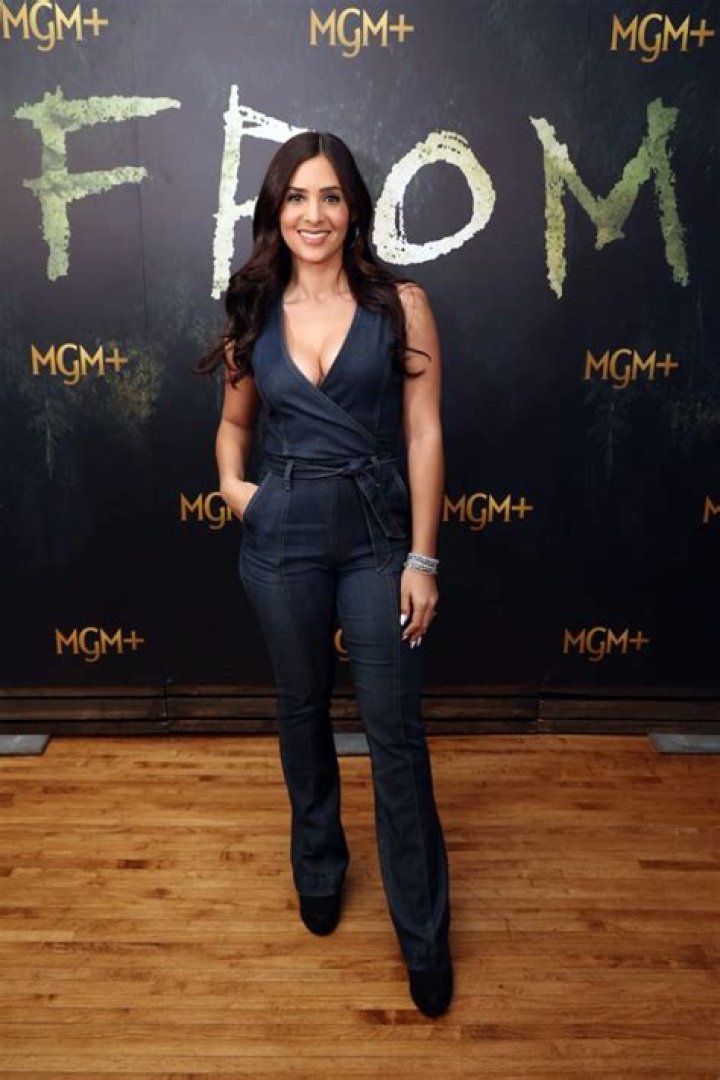 20 Amazing Bodies of Iconic TV Soap Opera Stars  — Celebwell