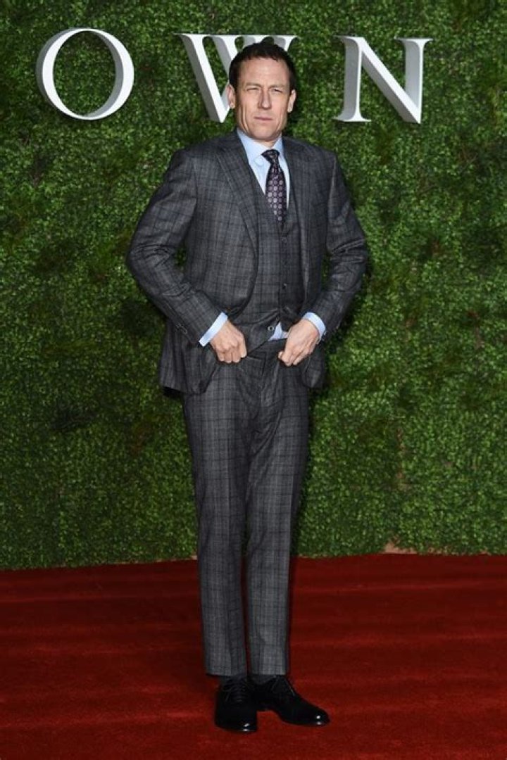 10 Amazing Bodies of The Crown Stars