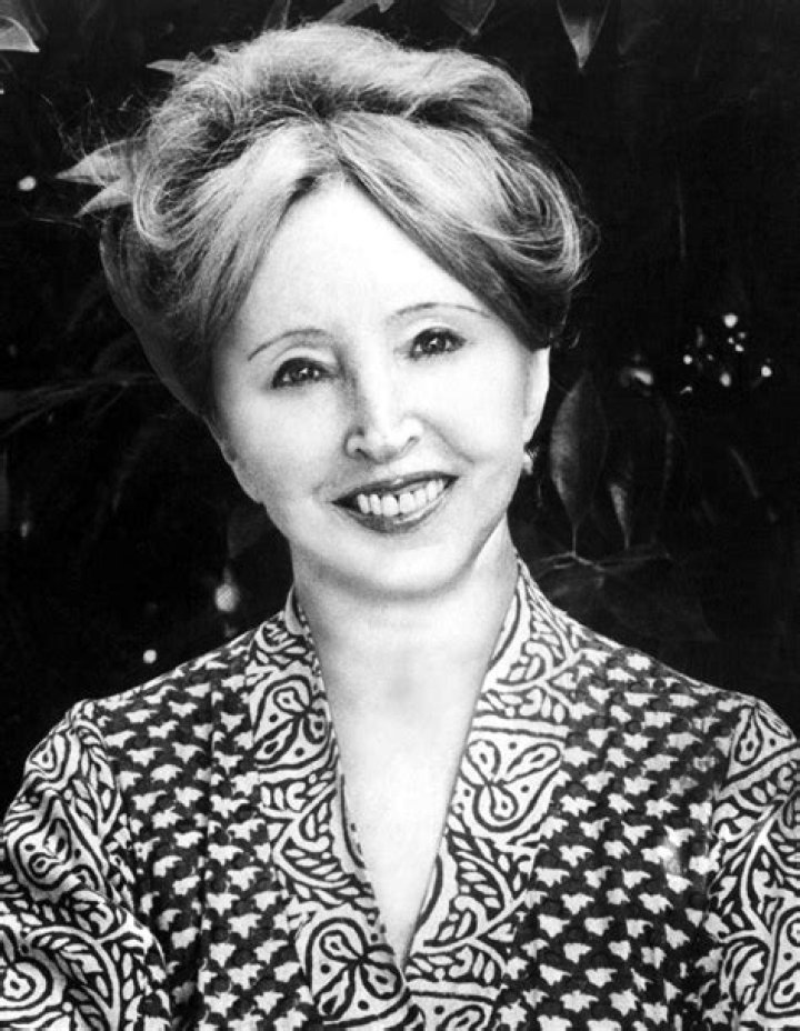 Anais Nin Biography - Facts, Childhood, Family Life & Achievements