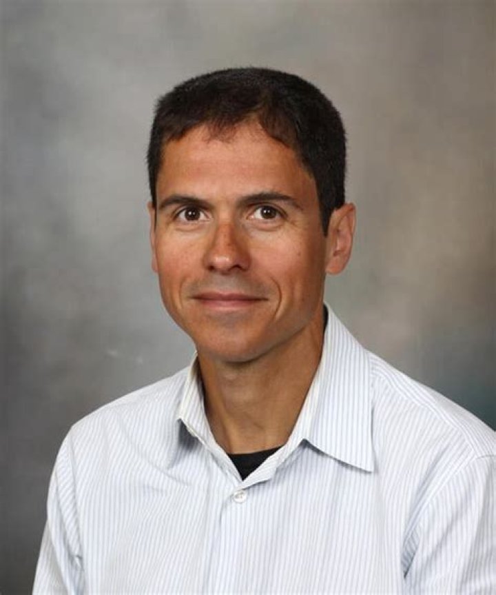 Dr. Andre Oliveira, MD – Rochester, MN