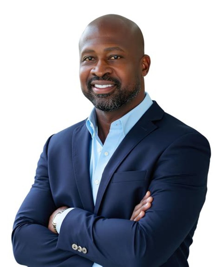 Andrew Calderon – Chicago, IL