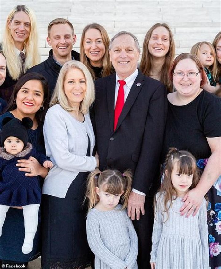 Andy Biggs children: Who are Andy Biggs 6 children?