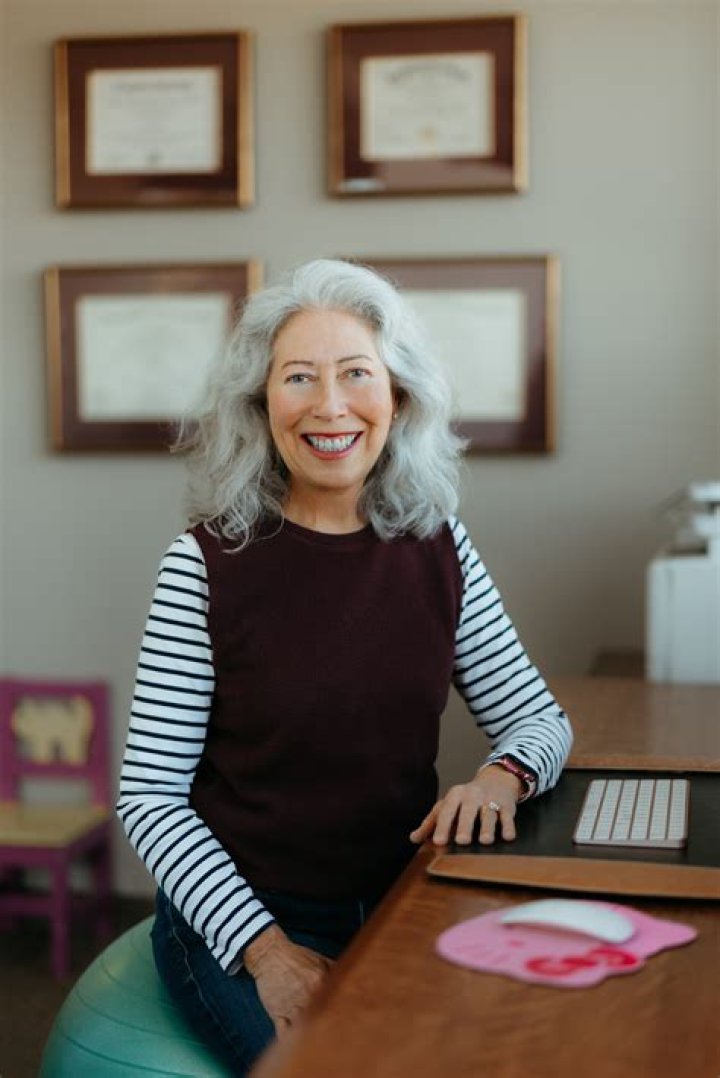 Dr. Angelina Montoya, MD – Bend, OR