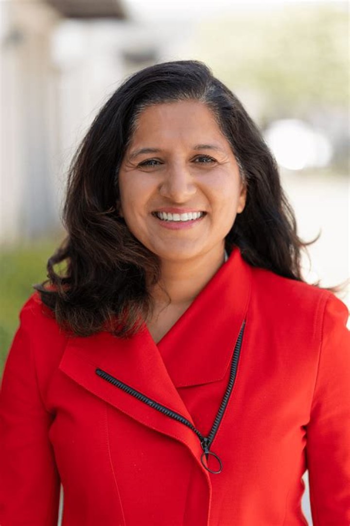 Dr. Anita Shiwach, MD – Desoto, TX