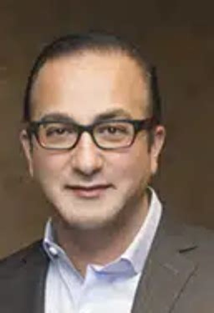 Dr. Arash Akhavan, MD – New York, NY