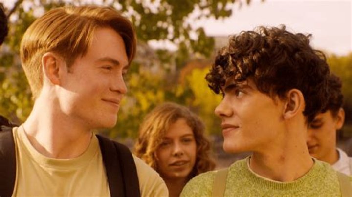 Are the actors who play Charlie and Nick in ‘Heartstopper’ dating in real life?