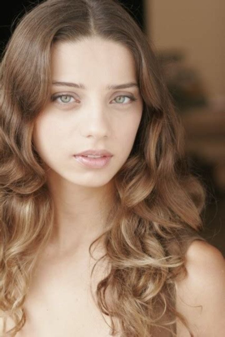 Famous Armenian Actresses