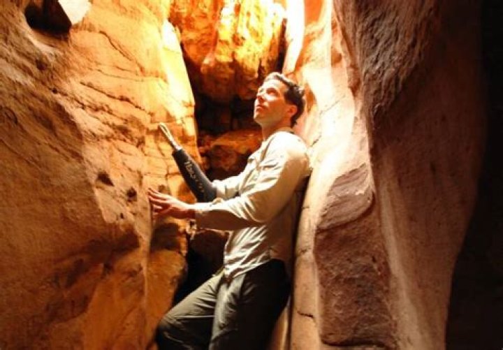 Aron Ralston Biography - Facts, Childhood, Family Life & Achievements of Outdoorsman, Motivational Speaker