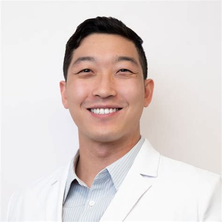 Dr. Arthur Tong, MD – Stoneham, MA
