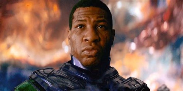 As Jonathan Majors desperately clings to Kang, a two-time Oscar winner enters the ring to replace him