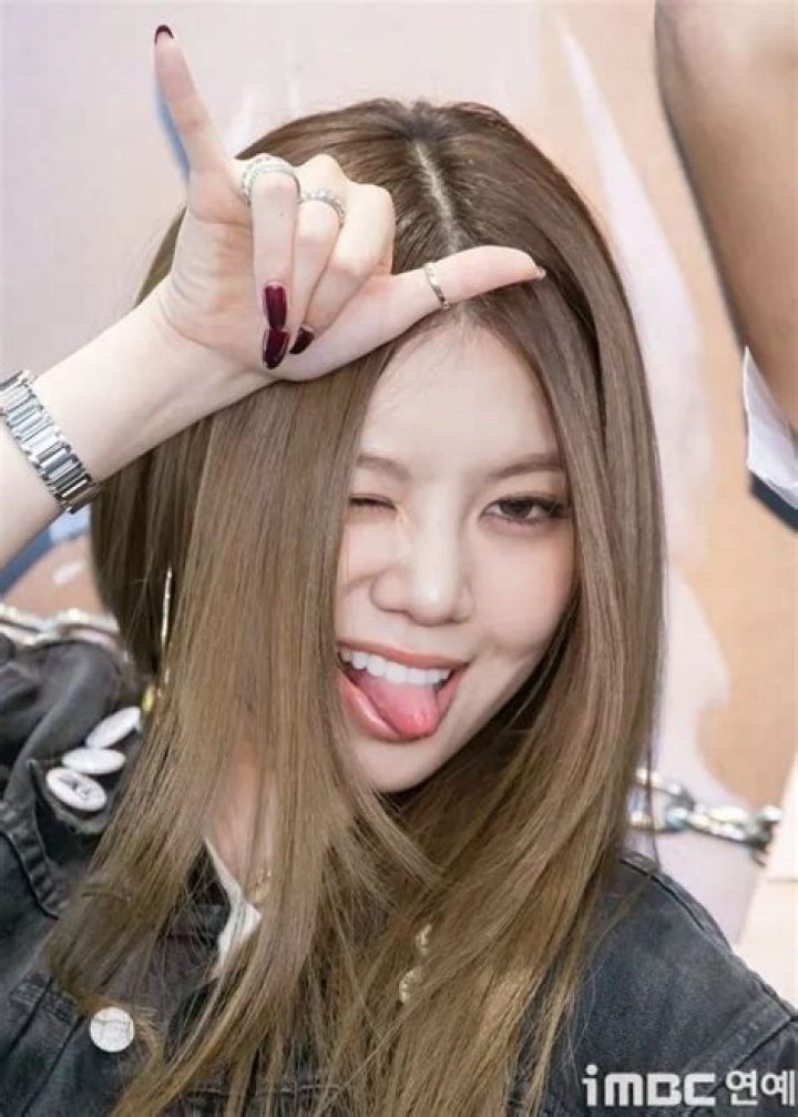 Bailey Sok - Bio, Facts, Life Of Dancer & YouTube Star