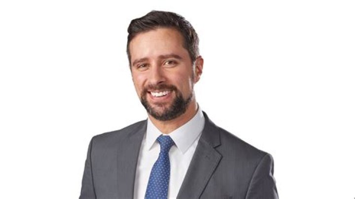 Ben Dery Bio, Wiki, Age, Height, Wife, Baby, KARE-11, and Net Worth