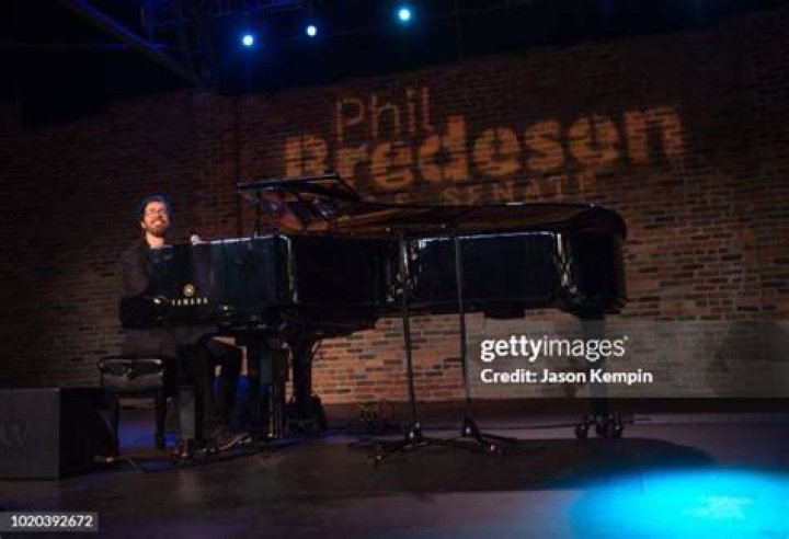 Ben Folds Biography - Childhood, Life Achievements & Timeline