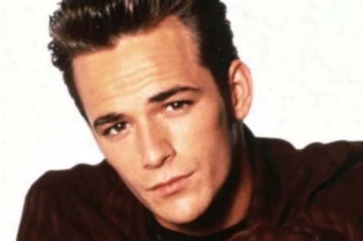 ‘Beverly Hills 90210’ Alum Shannon Doherty Gives Emotional Update On Luke Perry After His Massive Stroke