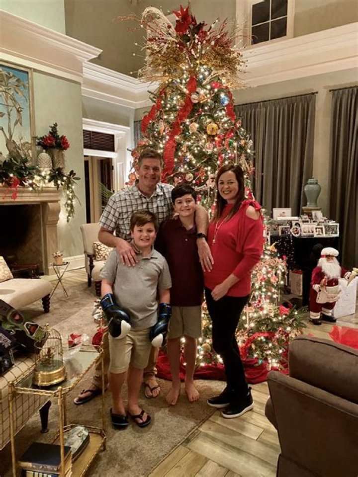 Bobby Deen Wife: Know About His Net Worth, Kids, Age and Height