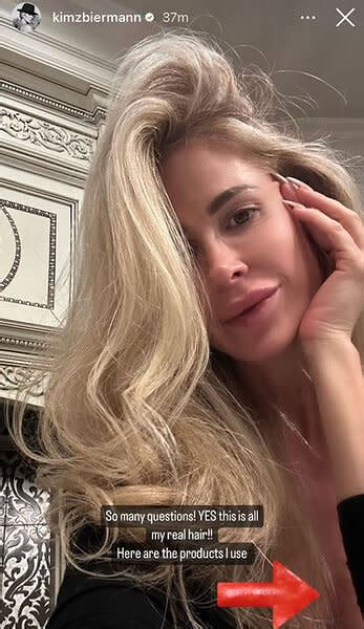 Brielle Biermann Shows Off Her Massive Lips In New Selfie