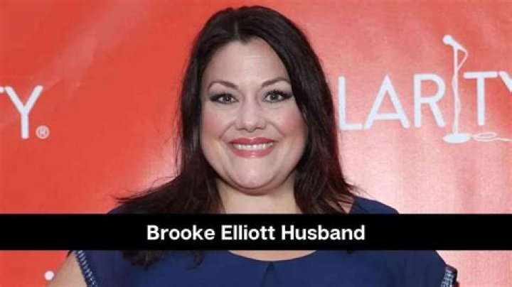 Brooke Elliott – Biography, Husband If Married, Movies and TV Shows