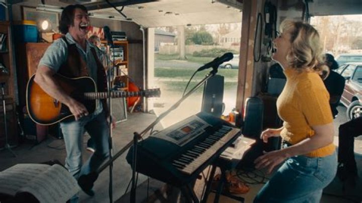 Can Demi Moore really sing? – Celebrity