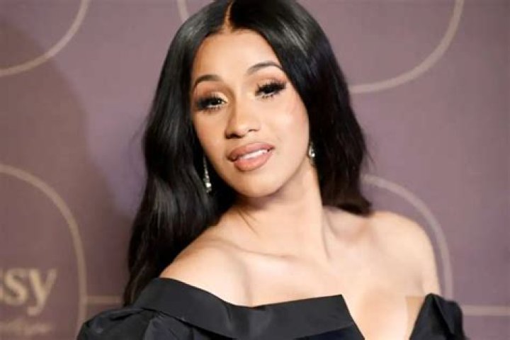 Cardi B Insinuates Nicki Minaj Opened The Door For A Lot Of Rappers – Although She Never Said Her Name