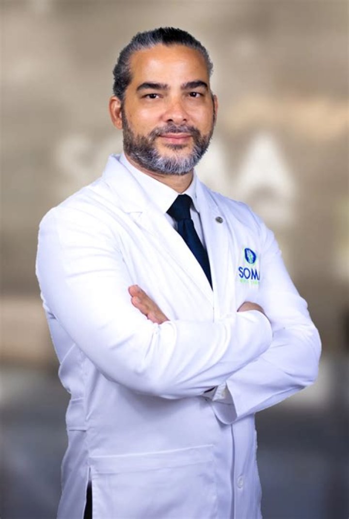 Dr. Carlos Quinones Rampolla, MD – Guayama, PR