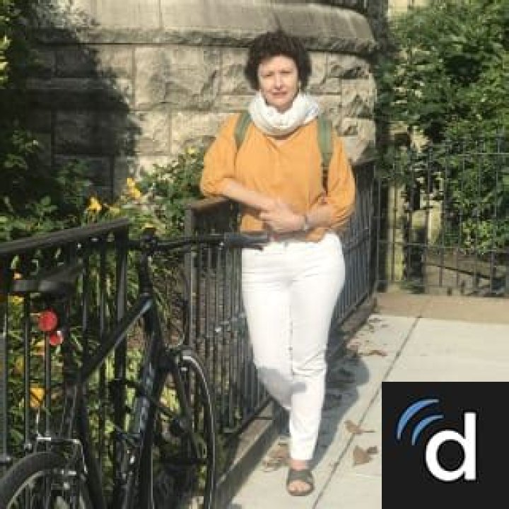 Dr. Carmen Molina, MD – Hialeah, FL