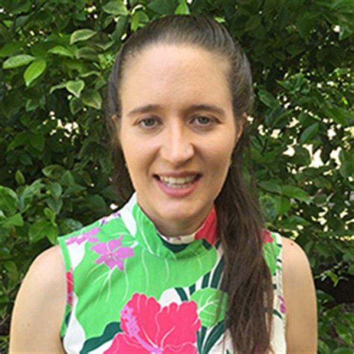 Dr. Catherine (Simonovich) Tsang, MD – Waimanalo, HI