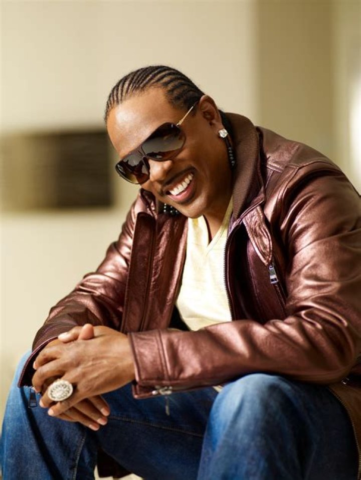 Charlie Wilson Biography - Facts, Childhood, Family Life & Achievements of Singer