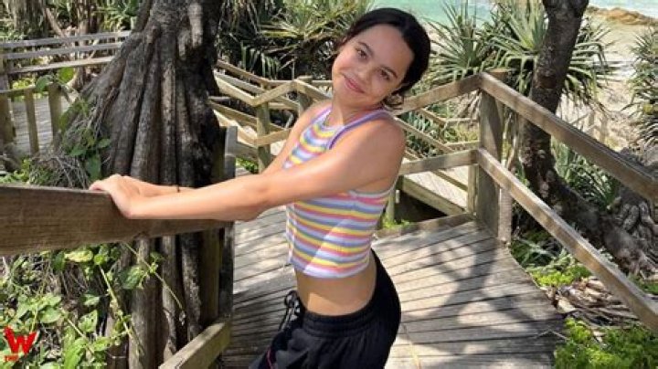 Chloe De Los Santos Wiki, Age, Height, Parents & Movies