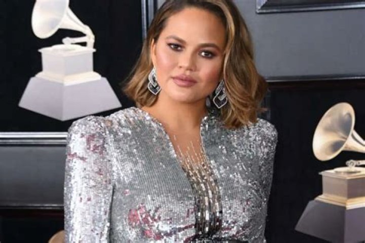 Chrissy Teigen Comes Out To Support Meghan Markle Following Her Miscarriage Revelation