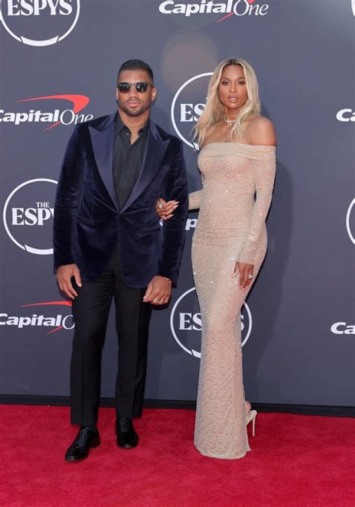 Ciara Stuns In Jaw-Dropping Dress At ESPY Awards – Singer And Russell Wilson Reveal The Secret To A Happy Marriage