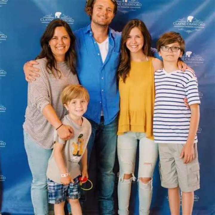 Clayne Crawford Bio, Wiki, Age, Family, Wife, Movies, TV Shows and Net Worth