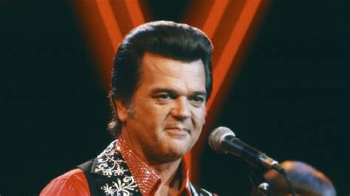 Conway Twitty Biography - Facts, Childhood, Family Life & Achievements