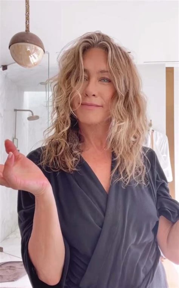 Cynthia Bailey Shows Off Her Vibrant Natural Beauty In This Ethereal No-Makeup And Natural Hair Pic!