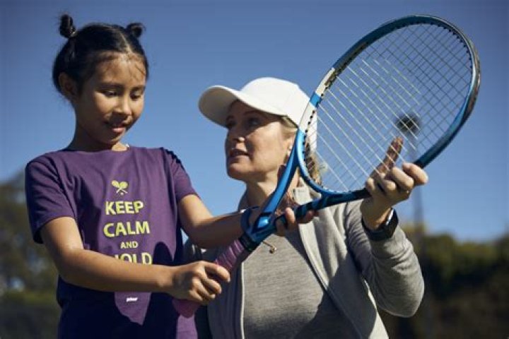 Dan Evans college, age, family, love life and playing style