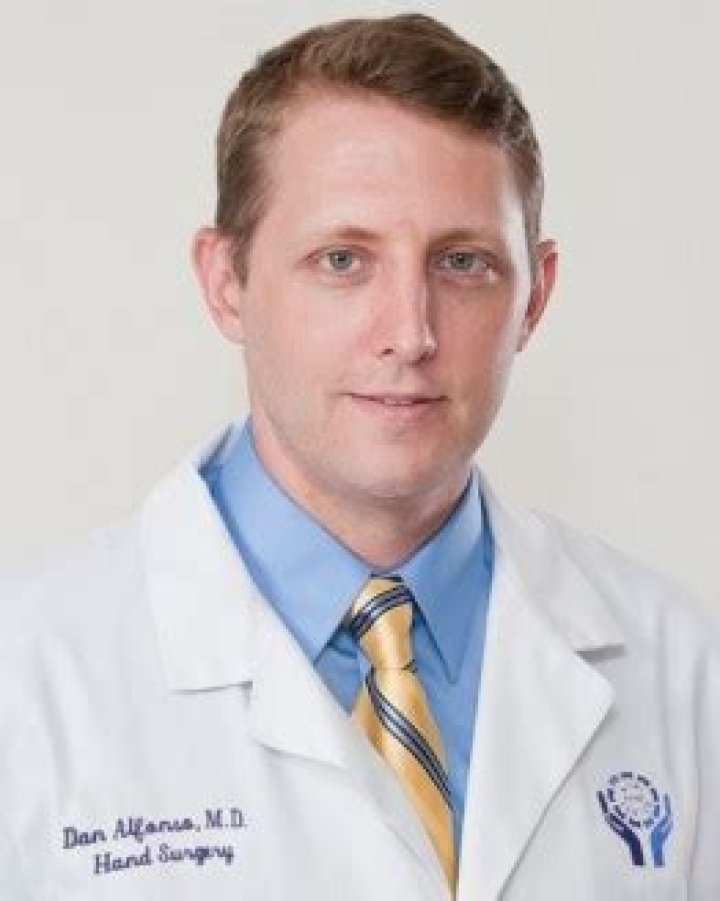 Dr. Daniel Alfonso, MD – Miami, FL