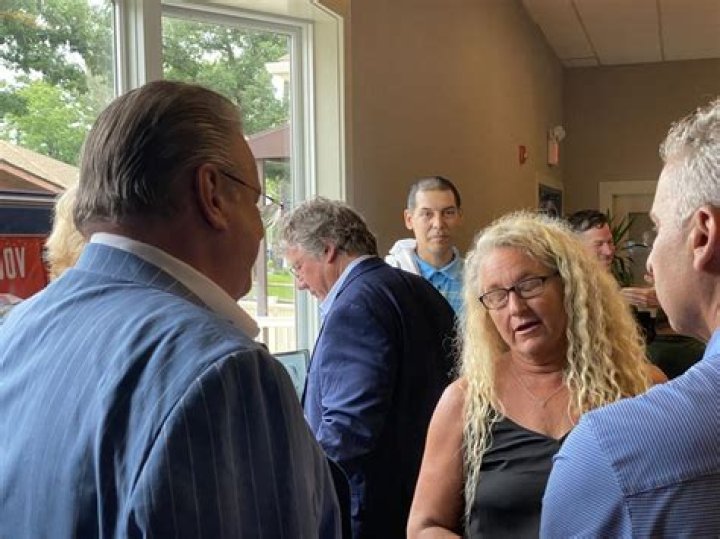 Darren Drozdov Wife; Meet Julie Youngberg