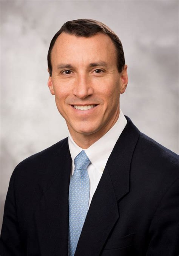 Dr. Dean Schueller, MD – Ypsilanti, MI