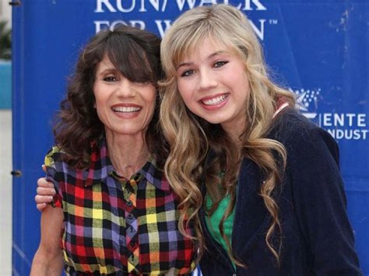Debra McCurdy cause of death: What happened to Jennette McCurdy’s mother?