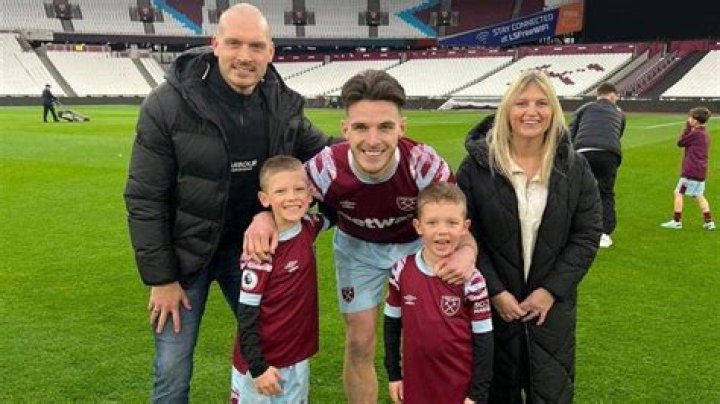 Declan Rice family, girlfriend, children, parents, siblings