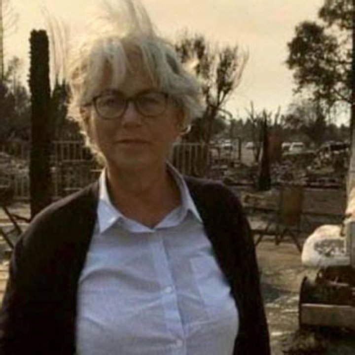 
Diane Ronnau Passed Away After A Long Battle With Cancer 