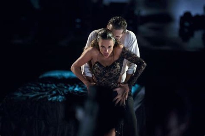 Did Gleb Savchenko and Jana Kramer ever date? Did Jana and Gleb sleep together?