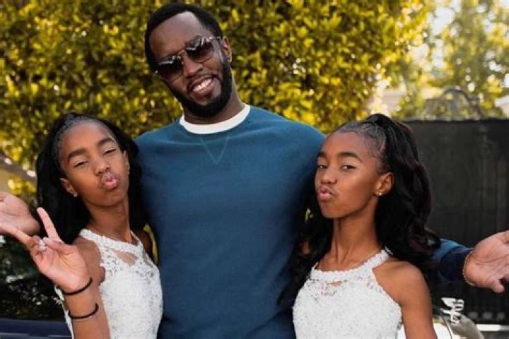 Diddy Is The Proudest Dad At His Girls’ Graduation – Quincy Is Also Excited For His ‘Little Agels’